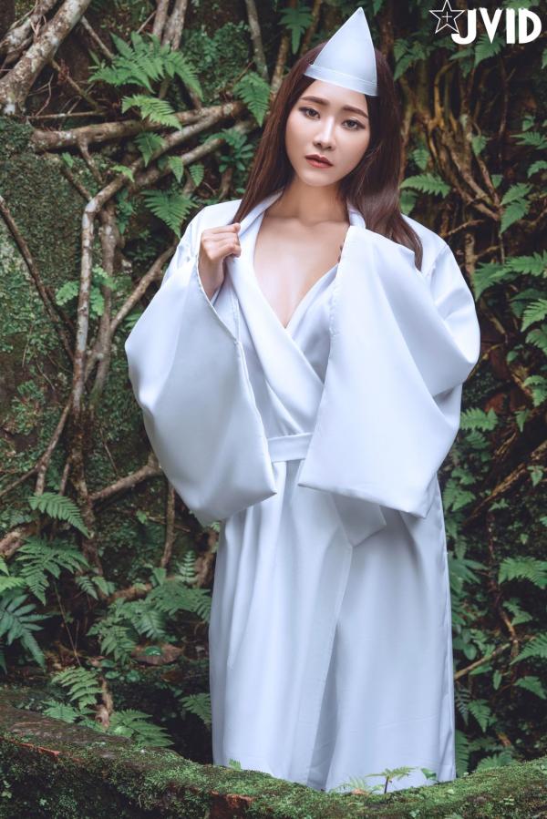    JVID-乐乐-痴女幽灵鬼姬杯，绝美和风诡异服饰，冷艳性感私房写真大尺度呈现第33张图片
