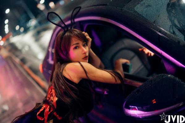    JVID-乐乐-槟榔西施：霓虹灯下的极致制服诱惑，火辣私房大尺度写真第50张图片