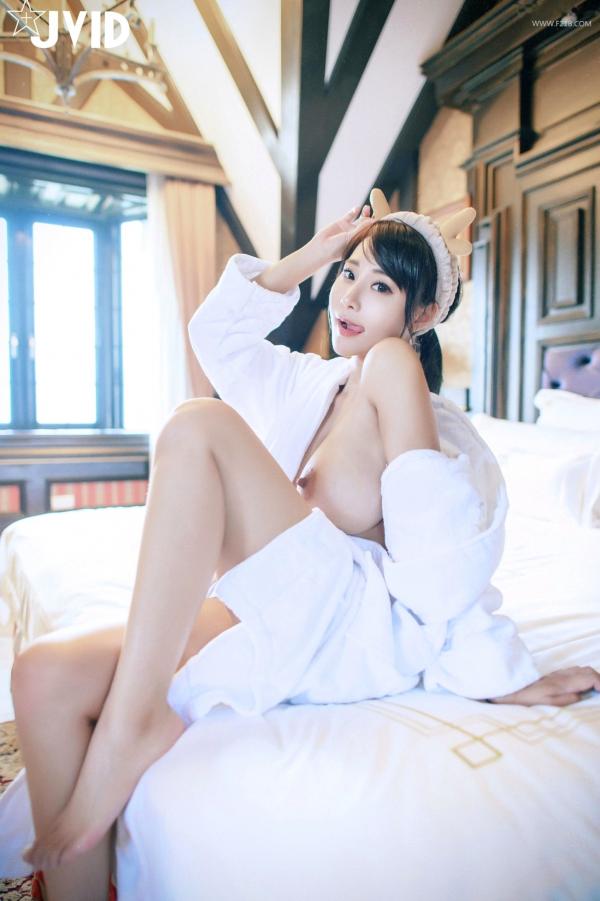    JVID-乐乐-完美曲线鹿角尤物，大尺度私房写真，性感针织与内衣角色扮演，白嫩肌肤极致诱惑第137张图片