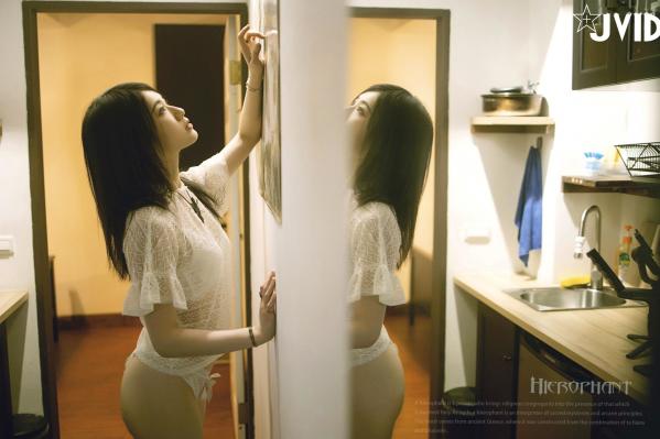    JVID-阿黎：光明与黑暗交织的塔罗少女私房艺术写真，唯美冷艳，极致诱惑第47张图片