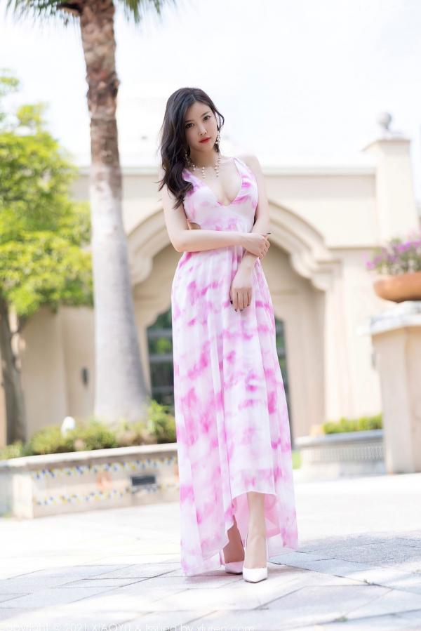    XiaoYu语画界668期：杨晨晨Sugar广西旅拍私房大尺度写真，身着橙色镂空长裙演绎极致诱惑，浴室里的肤白貌美与透肤丝袜细节，尽展御姐女神风范。第103张图片