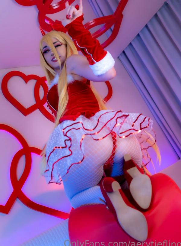    Aery-Tiefling-电锯人帕瓦圣诞节Cosplay-大尺度性感写真-欧美极品女神诱惑私房-美腿丝袜第13张图片