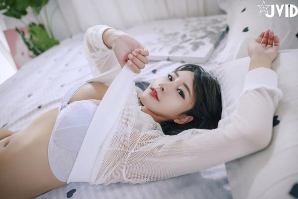    JVID乐乐-闺蜜兄长：极品私房居家大片，性感模特傲人身材绝美呈现，带来极致视觉诱惑第29张图片