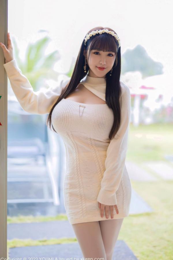朱可 朱可儿Flora  YouMi尤蜜荟朱可儿Flora三亚旅拍：白色针织连衣短裙私房写真，童颜巨乳白丝诱惑，泳池边的唯美大尺度视觉盛宴第15张图片