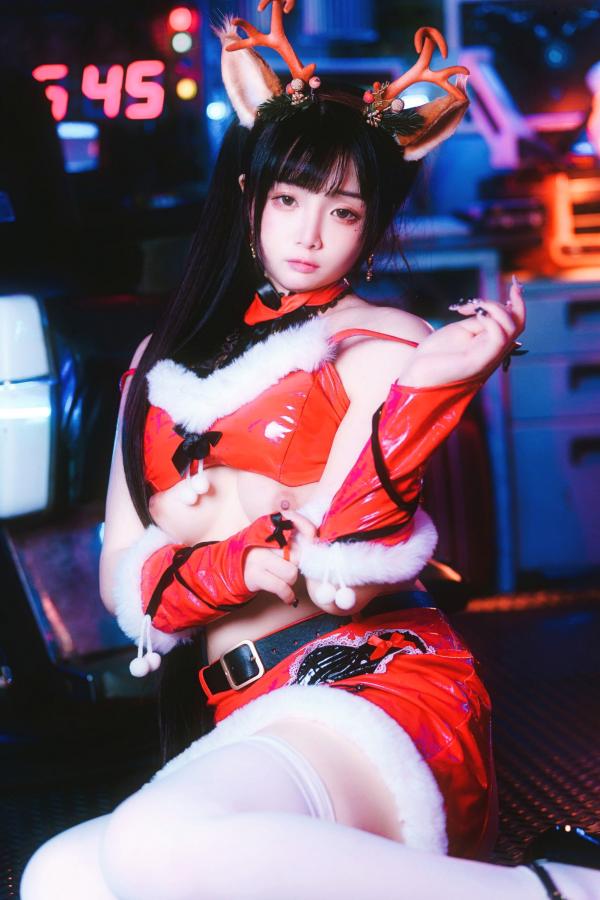   落落Raku-Dear-Deer-2022.12月订阅，赛博朋克科技感，圣诞小鹿COS，大胆火辣私房写真第39张图片