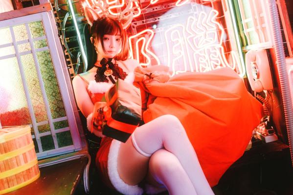    落落Raku-Dear-Deer-2022.12月订阅，赛博朋克科技感，圣诞小鹿COS，大胆火辣私房写真第53张图片