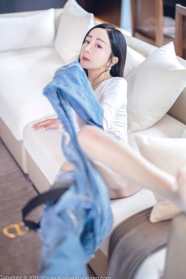    YouMi尤蜜荟允爾私房写真：白纱诱惑、真空牛仔裤尽显惹火曲线与曼妙身材第29张图片