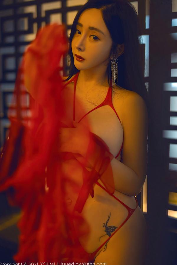    YouMi尤蜜荟-允爾-暖色调浴室私房写真，红色性感丁字裤情趣内衣，极致诱惑女神视觉盛宴第61张图片