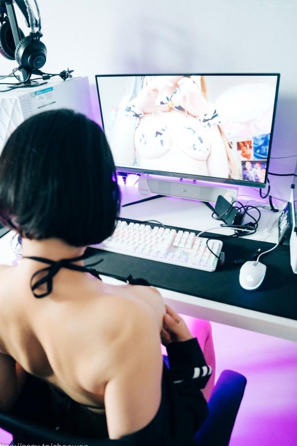    韩国美女琪雅Zia电玩少女写真 电竞赛博风格居家私房诱惑 大尺度游戏室极品女神套图第10张图片
