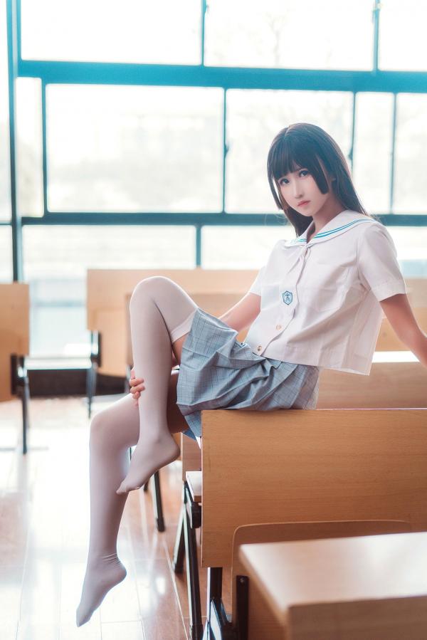    MTCos喵糖映画-Vol.430-《教室JK》清纯少女校园制服情怀，精美丝袜美腿写真集第4张图片