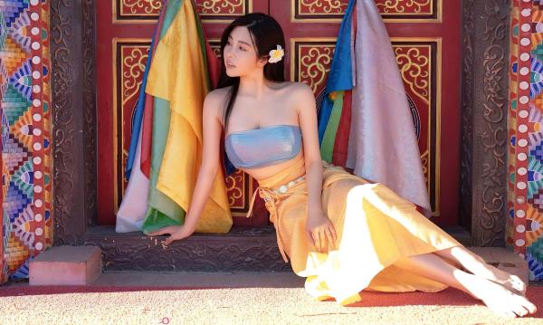    UGirls尤果圈娜露《心语心愿》：异域古建里的清新女神，泰式风情温婉动人写真第32张图片