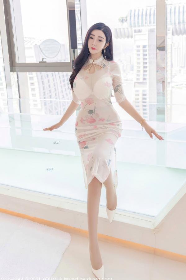    YouMi尤蜜荟706期：允尔极致诱惑，古典旗袍搭配超薄肉丝，傲人曲线尽显冷艳美，私房写真盛宴第6张图片