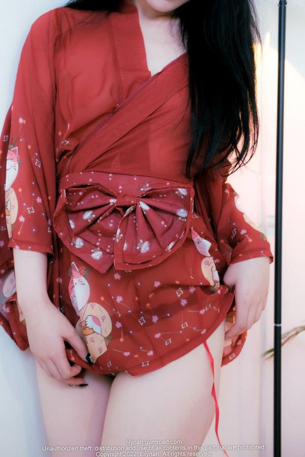    韩国美女希洁Heejae居家私房写真，清纯运动风与白皙曼妙身姿尽显诱惑第33张图片