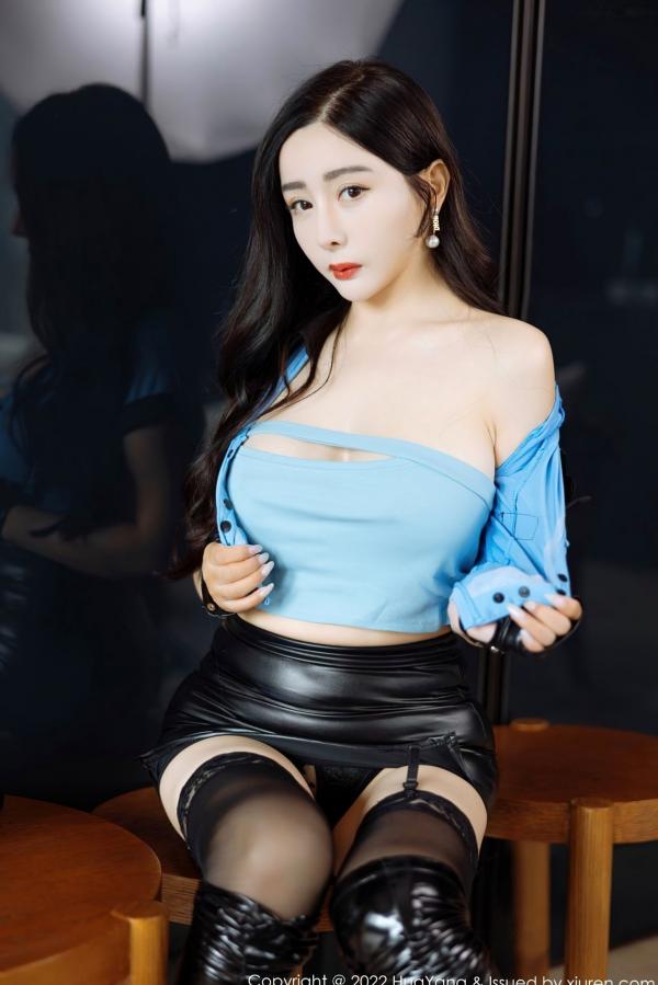    HuaYang花漾-485-允爾-成都旅拍：性感女警制服角色扮演、漆皮手套與極致吊帶絲襪誘惑寫真第9张图片