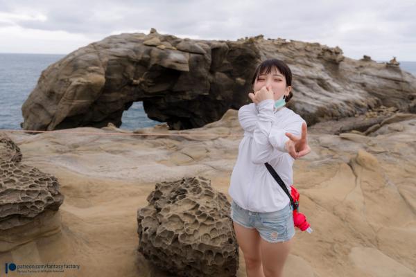    Fantasy-Factory小丁Ding台湾深奥海边外拍，清纯甜美私房旅拍写真第30张图片
