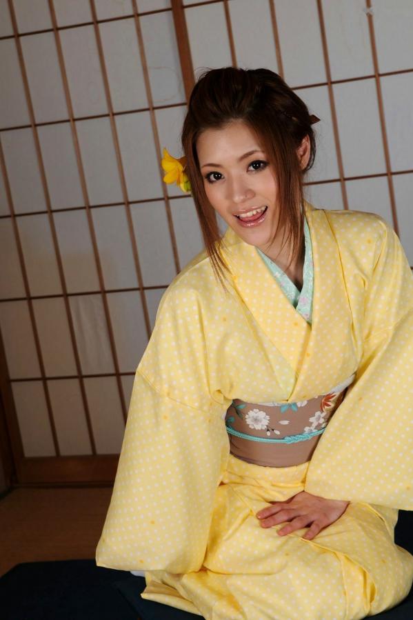    X-City_ 板垣梓 KIMONO和服写真：清纯温婉的日式经典装扮，展现东方古典女性的知性雅韵与独特魅力。第35张图片
