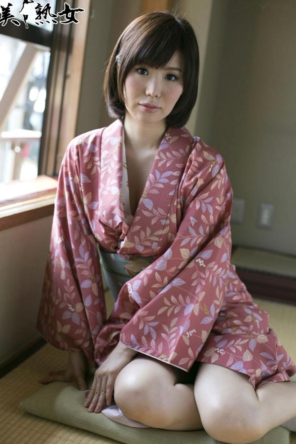    X-City人气熟女森ななこ七瀬美香私房写真集：唯美诱惑与极致身材展现第7张图片