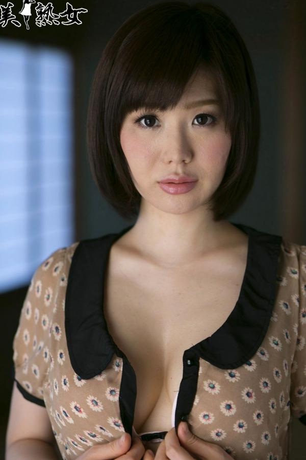    X-City人气熟女森ななこ七瀬美香私房写真集：唯美诱惑与极致身材展现第18张图片