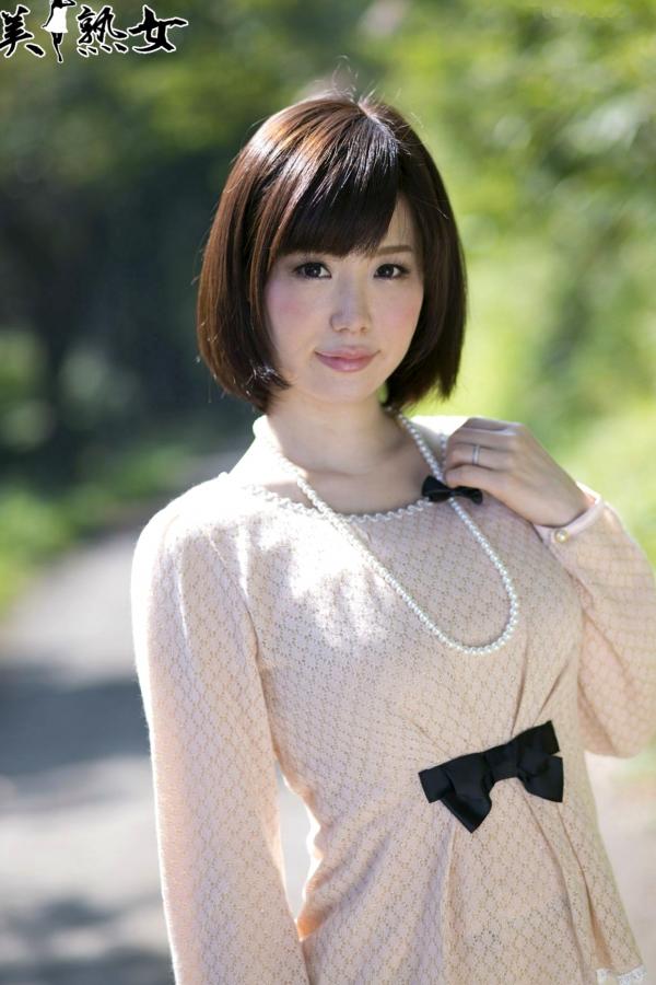    X-City人气熟女森ななこ七瀬美香私房写真集：唯美诱惑与极致身材展现第20张图片