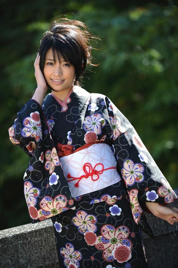    X-City精选：范田纱纱（Sasa Handa）和服写真，演绎极致日系诱惑与优雅古典之美第4张图片
