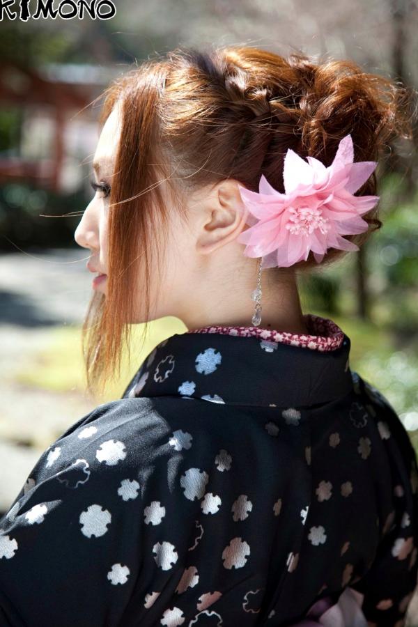    佐山爱 Ai Sayama 写真集：古典和服与海滩清新双重诱惑，气质女神优雅迷人 [57P]第4张图片