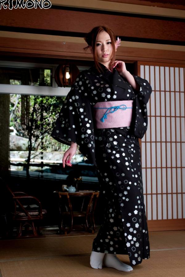    佐山爱 Ai Sayama 写真集：古典和服与海滩清新双重诱惑，气质女神优雅迷人 [57P]第19张图片
