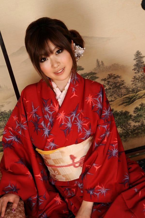    X-City写真集：浜崎りお（Rio Hamazaki）演绎古典黑底和服诱惑，极致优雅的日式私房风情写真第8张图片
