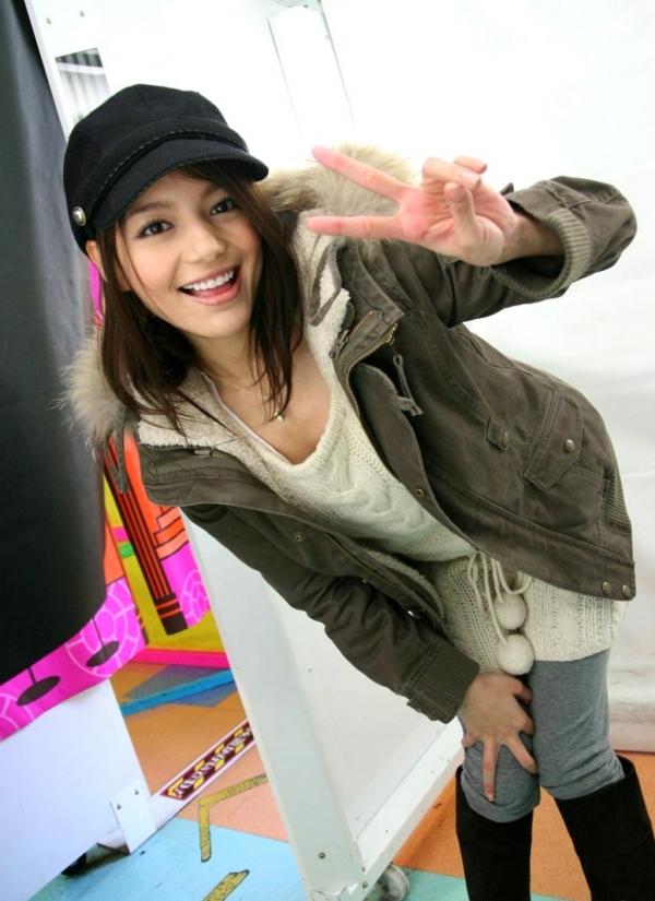    柚木蒂娜 Tina Yuzuki 甜蜜居家与户外游玩私房写真集第11张图片