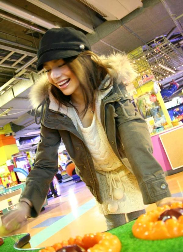    柚木蒂娜 Tina Yuzuki 甜蜜居家与户外游玩私房写真集第21张图片