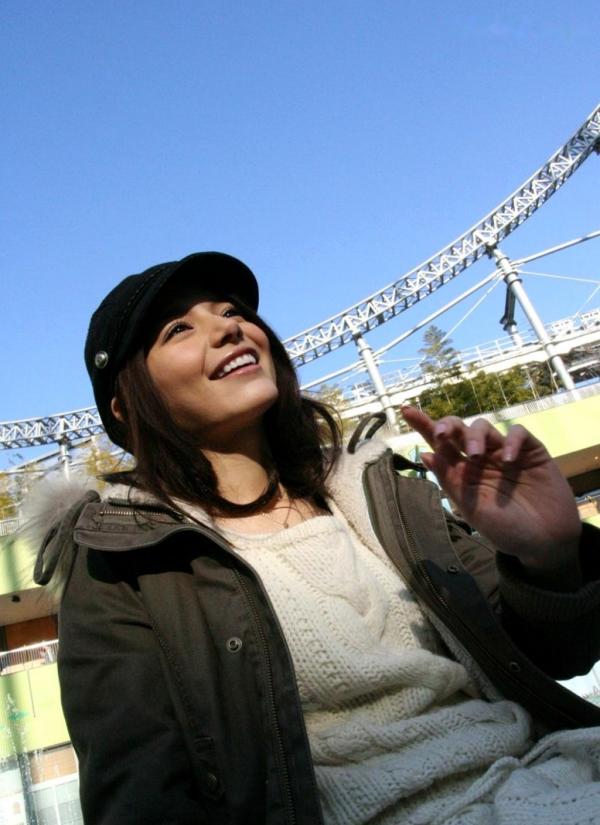    柚木蒂娜 Tina Yuzuki 甜蜜居家与户外游玩私房写真集第23张图片