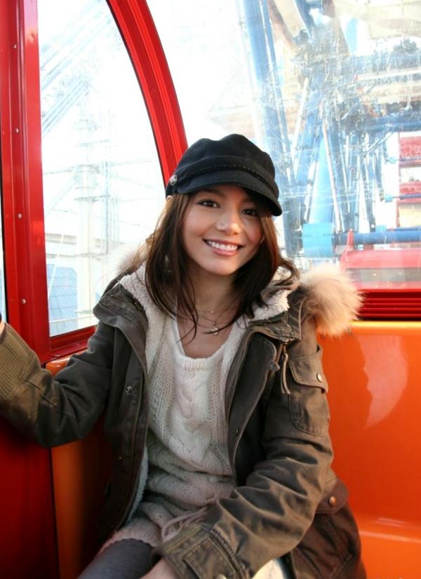    柚木蒂娜 Tina Yuzuki 甜蜜居家与户外游玩私房写真集第25张图片