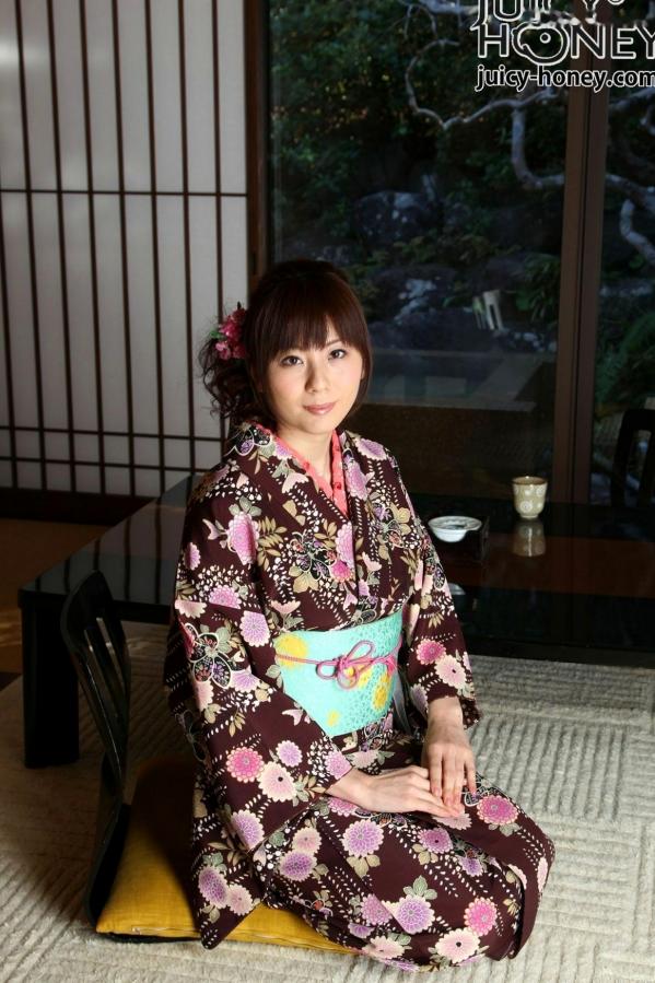    麻美由真Yuma Asami绝美和服写真，古典气质与大尺度诱惑的碰撞，展现极致东瀛风情第1张图片
