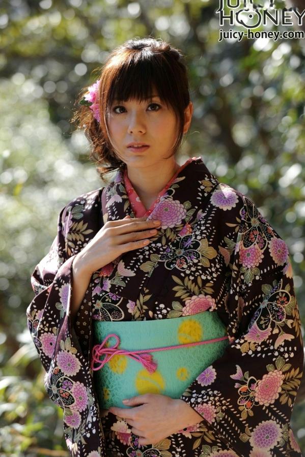    麻美由真Yuma Asami绝美和服写真，古典气质与大尺度诱惑的碰撞，展现极致东瀛风情第17张图片