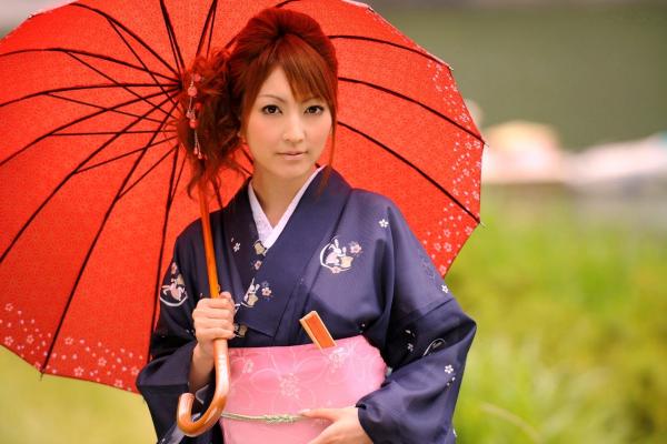    松岛Kaede松岛かえで写真集：日式和服私房诱惑，榻榻米上的静谧时光与户外自然风光，展现别样东瀛气质第5张图片