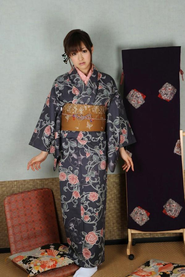    X-City_ KIMONO和テイスト 018 周防雪子 Yukiko Suou 写真集：古典和服与优雅私房魅力第51张图片
