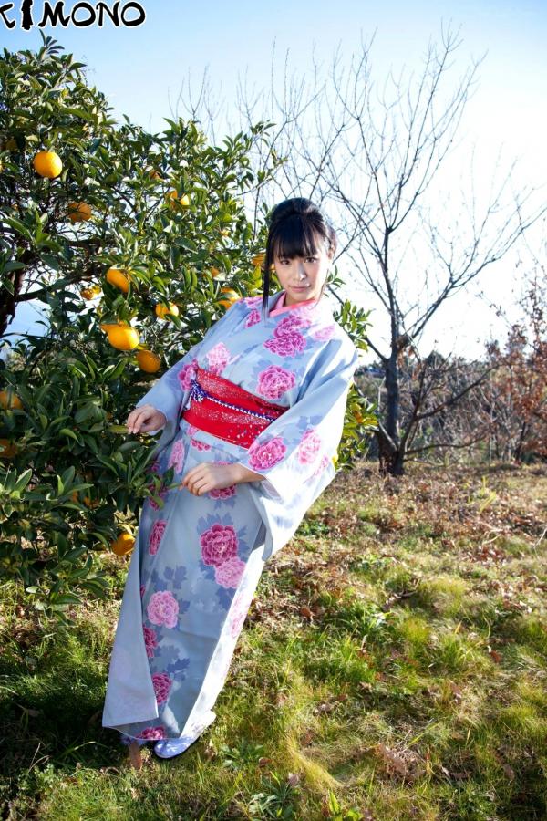    X-City_ 春菜はな Hana Haruna 写真集，传统和服与现代性感街拍，冷艳温婉双重气质展现极致魅力[65P]第10张图片