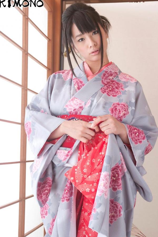    X-City_ 春菜はな Hana Haruna 写真集，传统和服与现代性感街拍，冷艳温婉双重气质展现极致魅力[65P]第22张图片