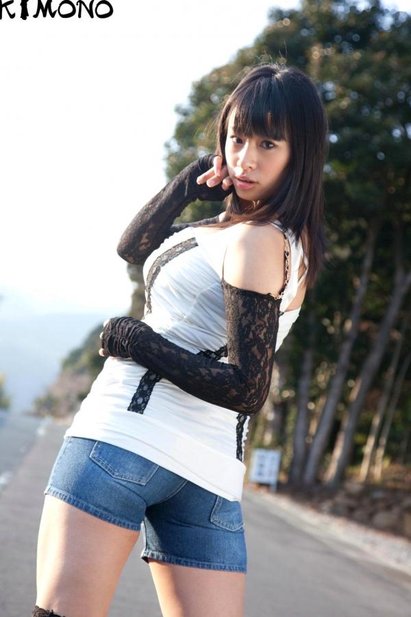    X-City_ 春菜はな Hana Haruna 写真集，传统和服与现代性感街拍，冷艳温婉双重气质展现极致魅力[65P]第36张图片