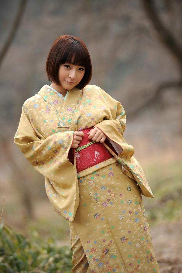    东琴乃 Kotono-X-City和服摄影写真，古典日系风格优雅演绎，身着精致浴衣的和风古典美，展示清新治愈气质，精选高清套图第5张图片