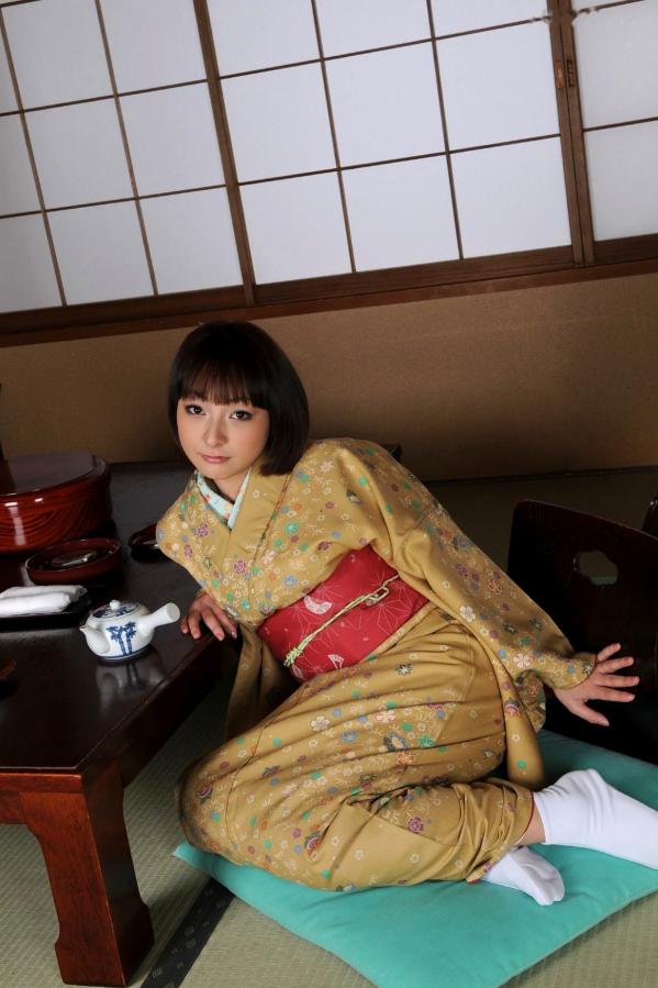    东琴乃 Kotono-X-City和服摄影写真，古典日系风格优雅演绎，身着精致浴衣的和风古典美，展示清新治愈气质，精选高清套图第13张图片