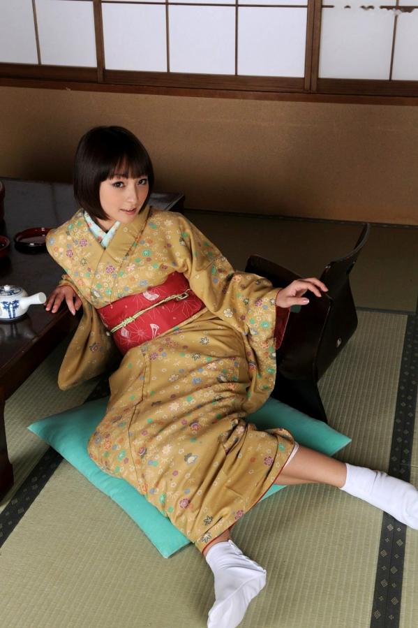    东琴乃 Kotono-X-City和服摄影写真，古典日系风格优雅演绎，身着精致浴衣的和风古典美，展示清新治愈气质，精选高清套图第14张图片
