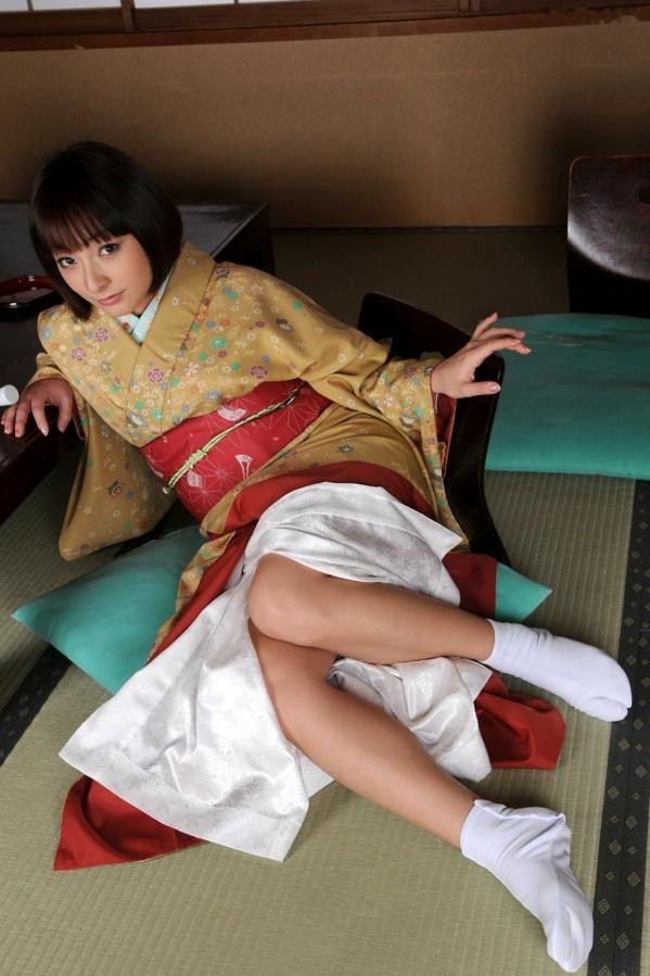    东琴乃 Kotono-X-City和服摄影写真，古典日系风格优雅演绎，身着精致浴衣的和风古典美，展示清新治愈气质，精选高清套图第15张图片