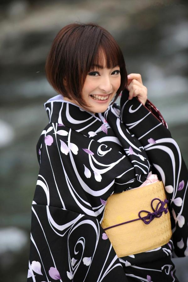    东琴乃 Kotono-X-City和服摄影写真，古典日系风格优雅演绎，身着精致浴衣的和风古典美，展示清新治愈气质，精选高清套图第37张图片