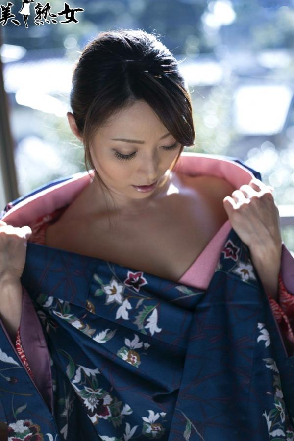    白木優子写真集：和服风情，户外自然清新熟女极致诱惑第7张图片