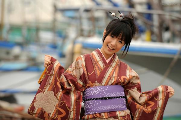    七海ななNana Nanaumi日系古典和服与清雅浴衣私房写真集第2张图片