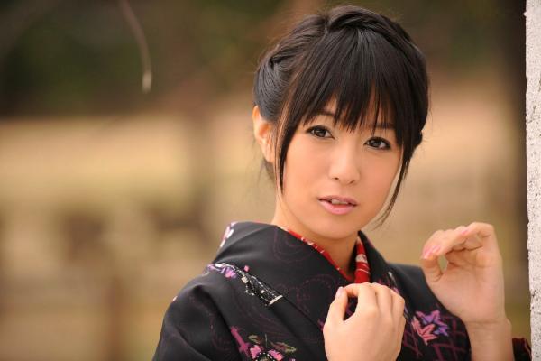   七海ななNana Nanaumi日系古典和服与清雅浴衣私房写真集第32张图片
