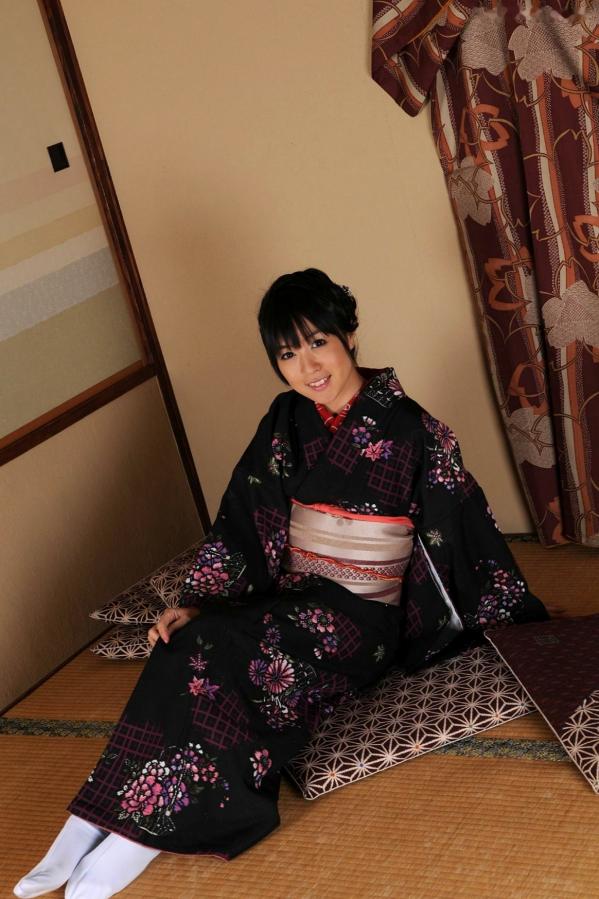    七海ななNana Nanaumi日系古典和服与清雅浴衣私房写真集第43张图片