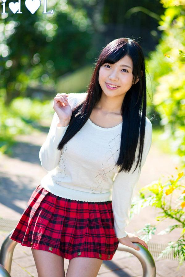    X-City IDOL 桐谷茉莉写真集：清纯校园体操服与诱惑制服角色扮演第1张图片