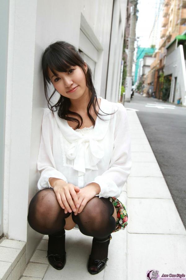    朝仓琴美Kotomi Asakura白衣护士装吊带白丝诱惑私房写真第4张图片