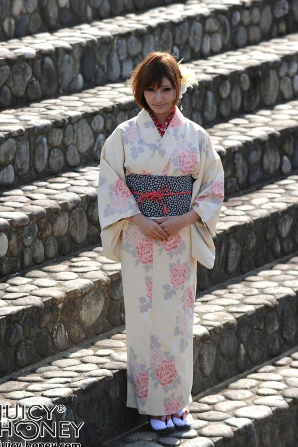    明日花キララ(Kirara Asuka)写真集：优雅日式和服风情，绽放古典美韵，视觉诱惑写真系列第35张图片